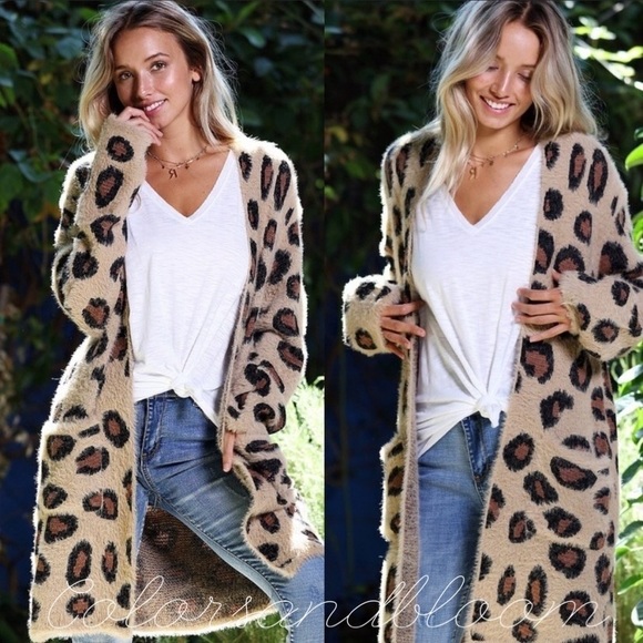 colorsandbloom Sweaters - Leopard Front  Fuzzy Open Cardigan